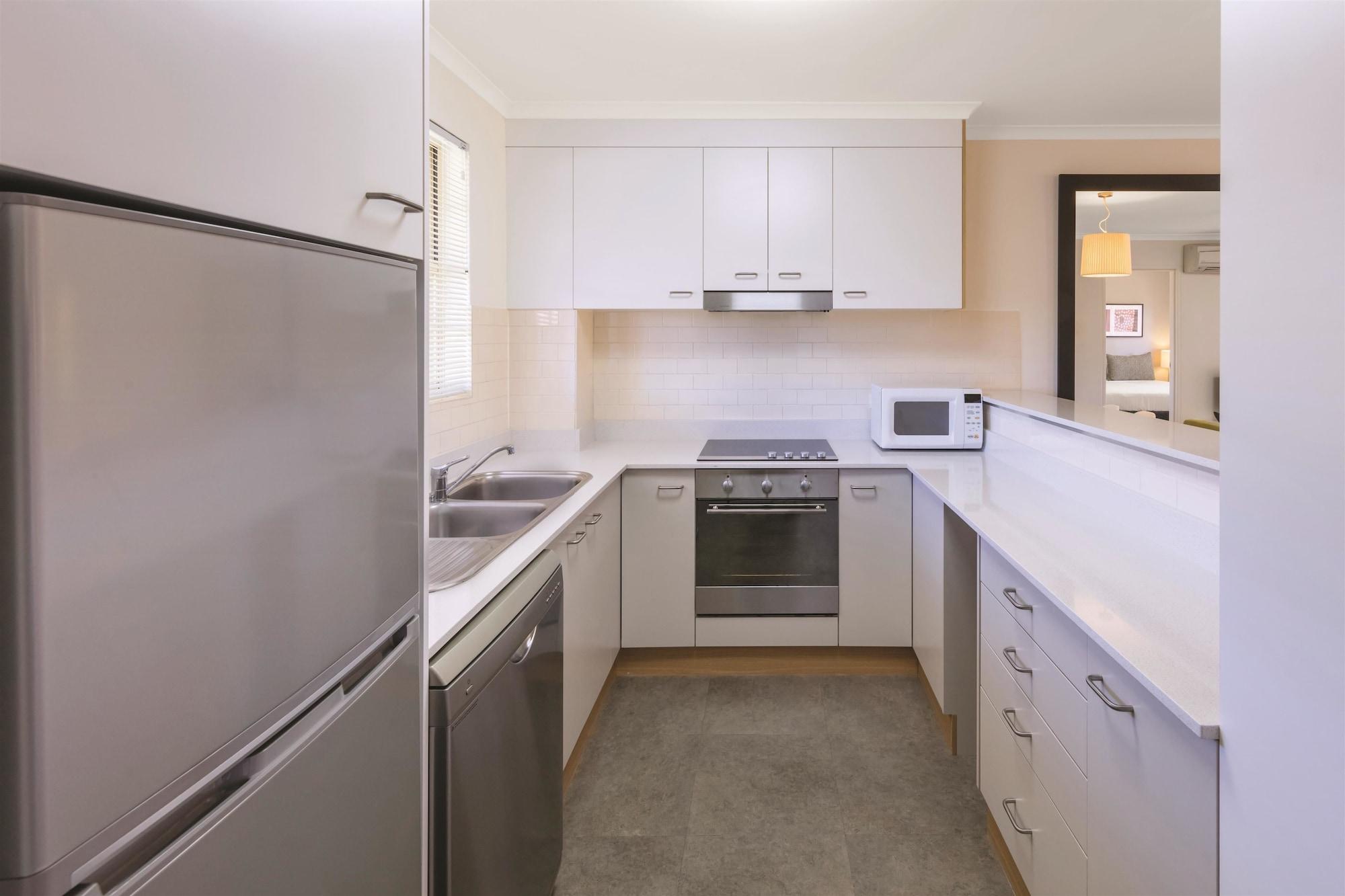 Adina Serviced Apartments Canberra Kingston Exteriör bild