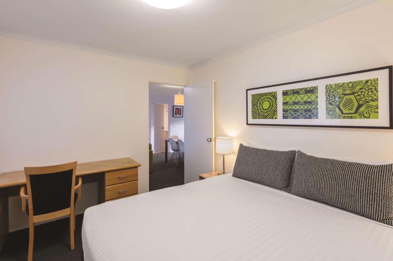 Adina Serviced Apartments Canberra Kingston Exteriör bild