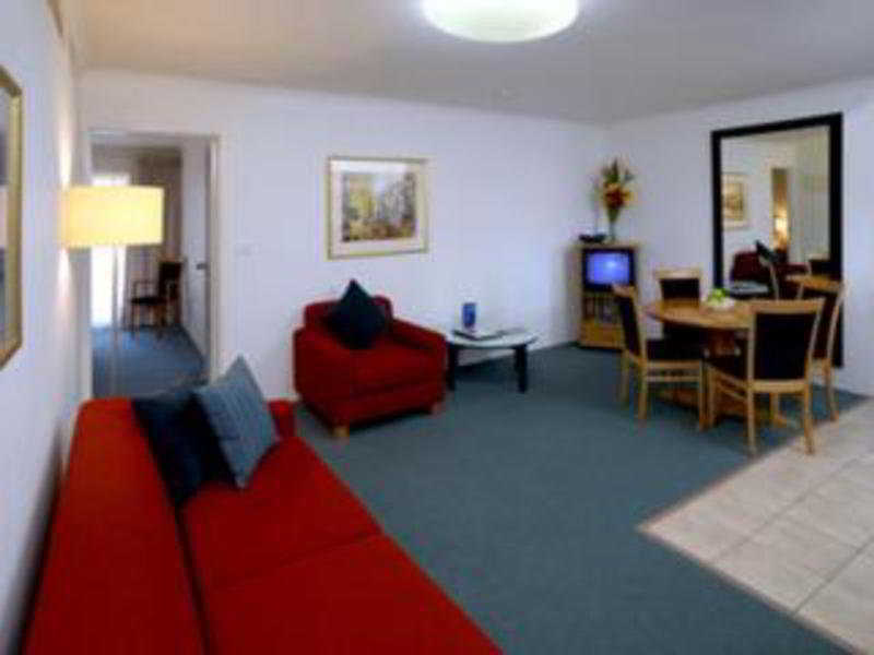Adina Serviced Apartments Canberra Kingston Exteriör bild