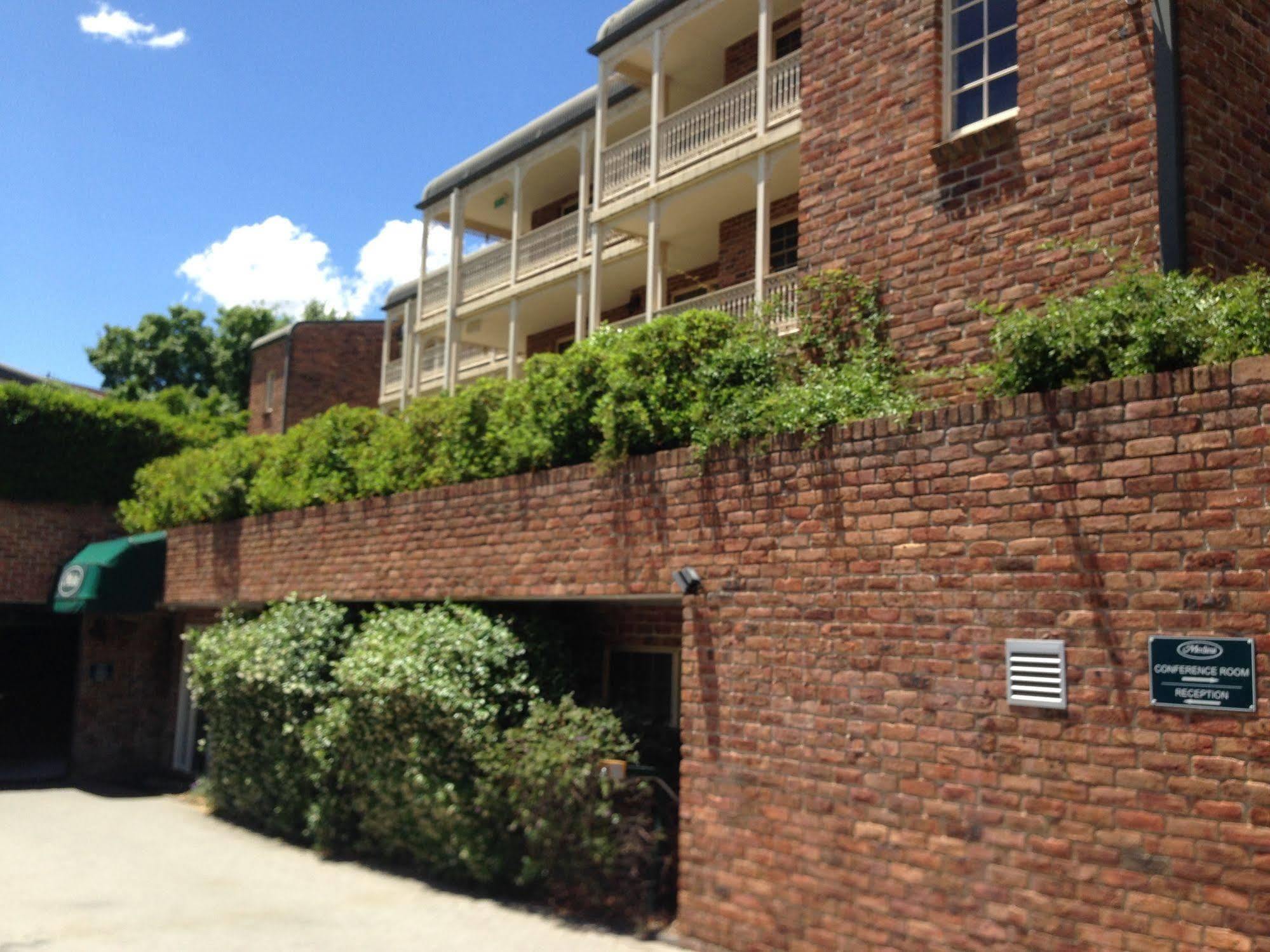 Adina Serviced Apartments Canberra Kingston Exteriör bild